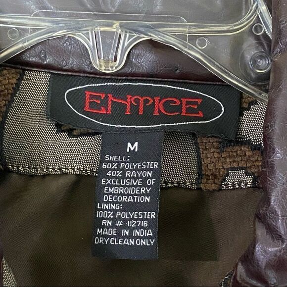 Vintage ENTICE Exclusive 3-D Zippered Embellished Jacket Size Medium - Picture 3 of 8